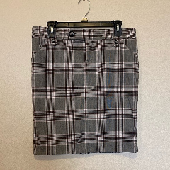 Rampage Dresses & Skirts - Rampage Vintage Editor Style Plaid Pencil Skirt